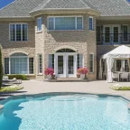 Modern ideas to showcase your swimming pool in a creative manner swimming pool