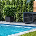 Swimming Pool Chiller Maintenance Guide for Heater-Chiller Systems in Dubai Swimming Pool Chiller System installed beside a modern villa pool, helping keep the water cool and comfortable in hot weather